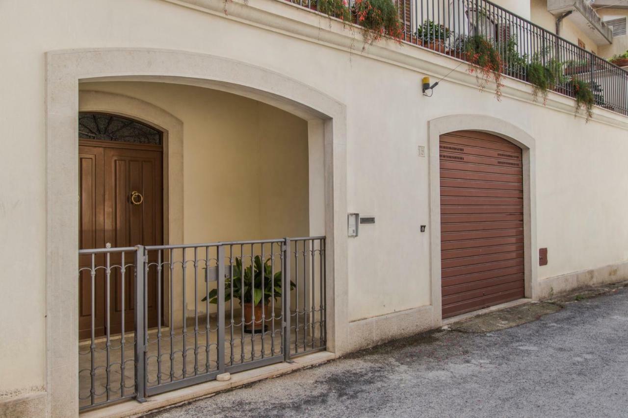 Vivi La Contea Villa Modica Eksteriør billede